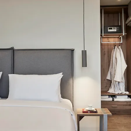 Hotel Nlh Kerameikos - Neighborhood Lifestyle