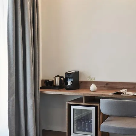 Hotel Nlh Kerameikos - Neighborhood Lifestyle